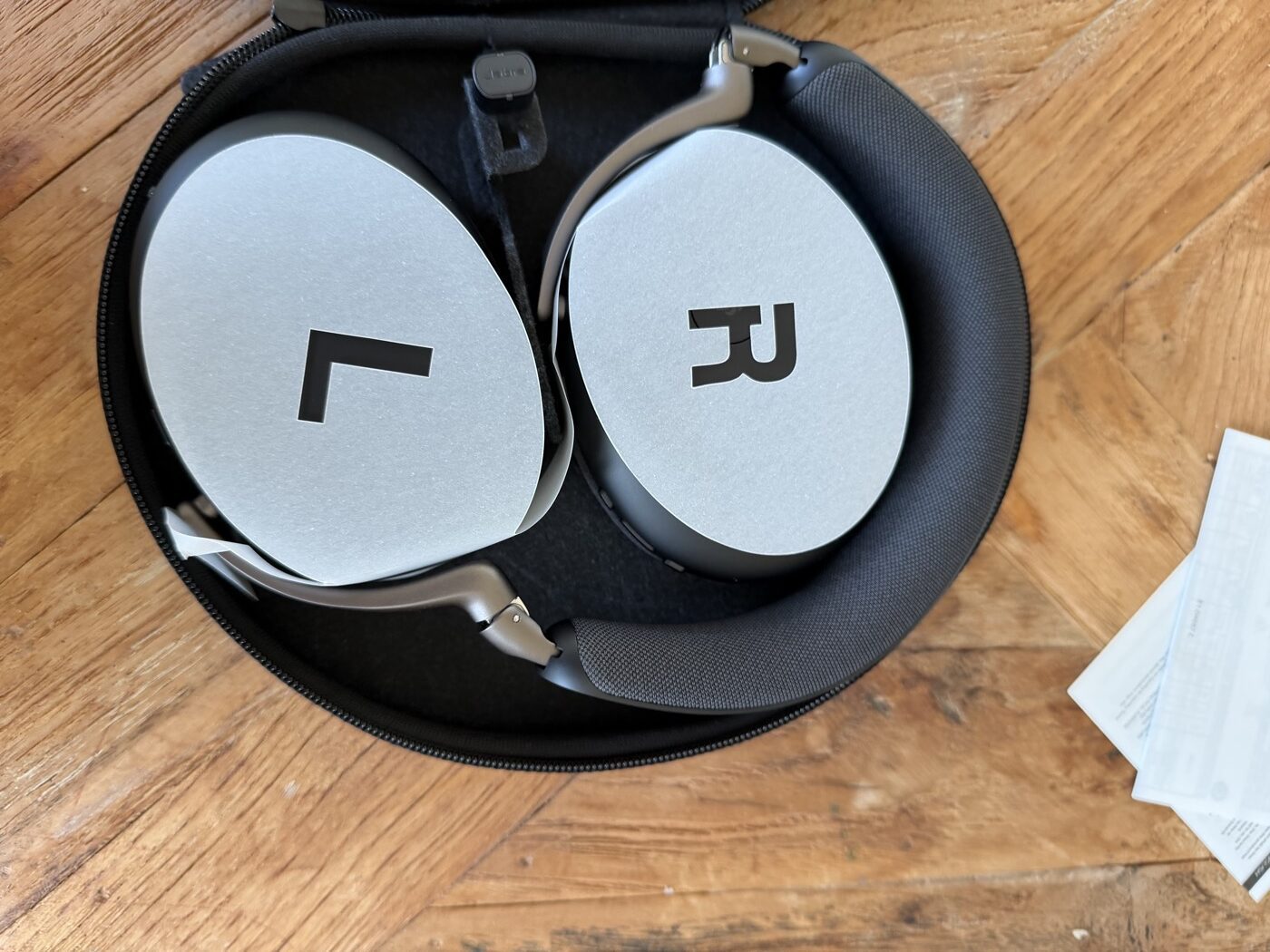 Jabra Evolve3 85 headset in its carrying case